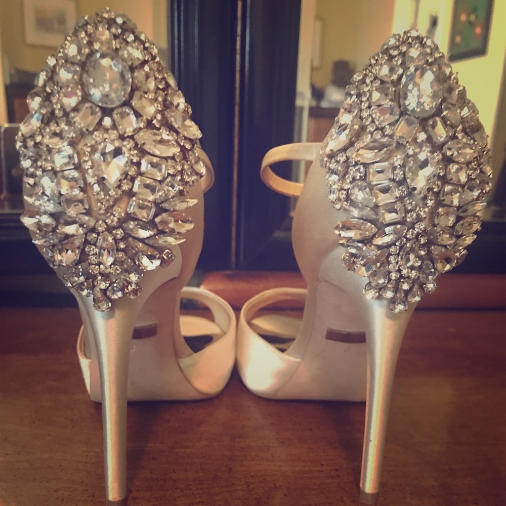 Badgley Mischka Kiara Crystal Open Toe Pump